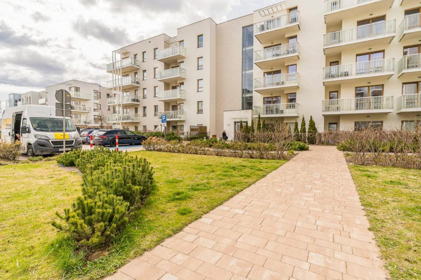 Apartament Golden Glow -chrobrego 96 *